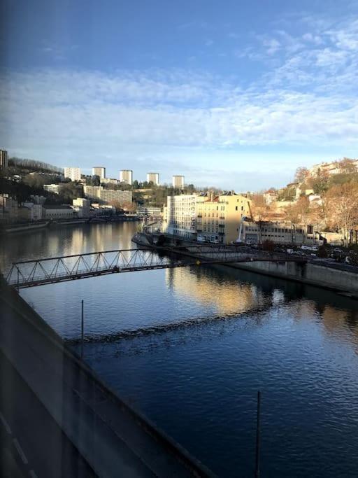 Vue Sur L'Eau Lägenhet Lyon Exteriör bild